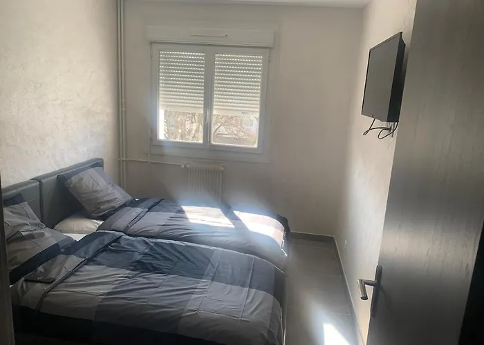F3 Appartement 2 Chambre Un Salon Avec Wifi